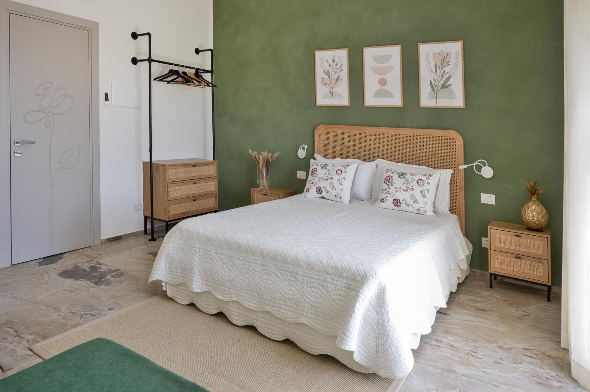 Rotareddu B&B Luogosanto Екстер'єр фото